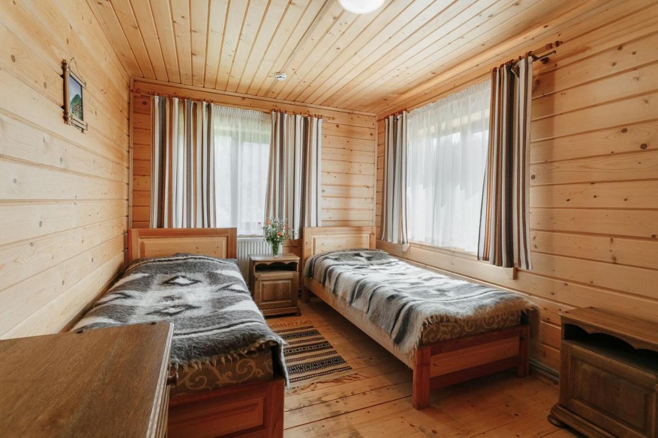 Hotel "Odessa" เวอร์คอฟเวอนา ภายนอก รูปภาพ